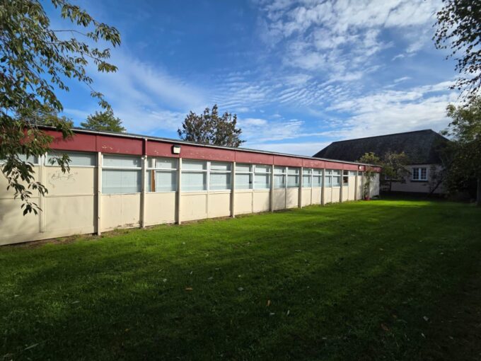 Dingwall - portacabin at High Street
