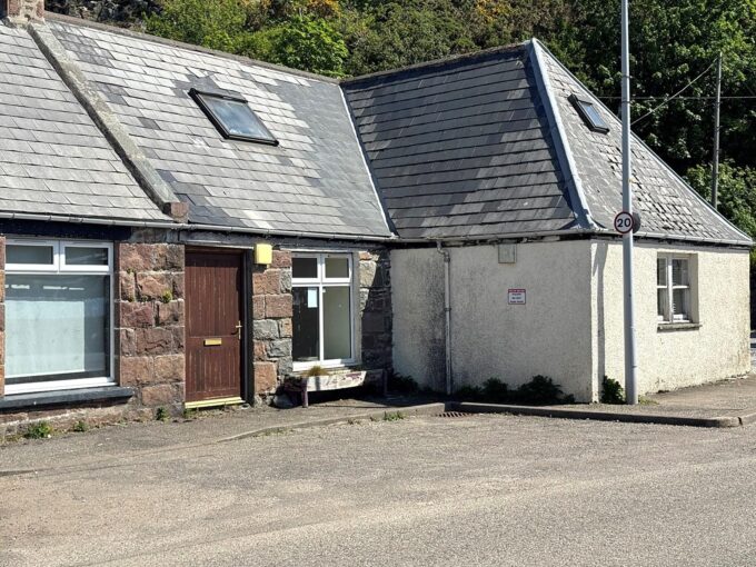 Lochinver - 24 Main Street